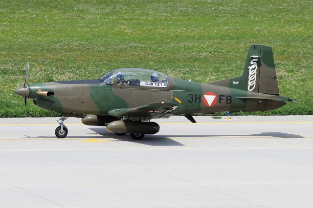 Pilatus PC-7 Astra (3HFB)