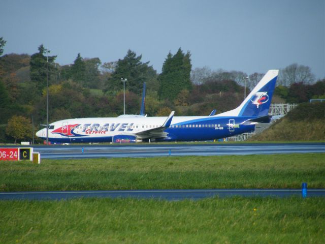 Boeing 737-700 (YR-BIB) - YR BIB B737 IN BLUE AIR CS AND TITLES AT EINN