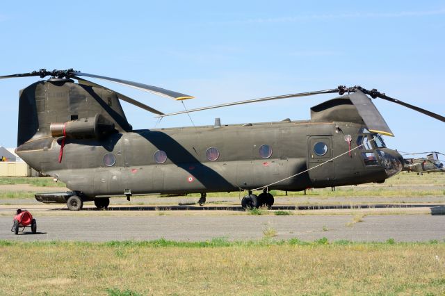 Boeing CH-47 Chinook (APJ80833) - A lot of helicopter activity that day, not only for Italian Blade 2015 exercise. 11° Gruppo