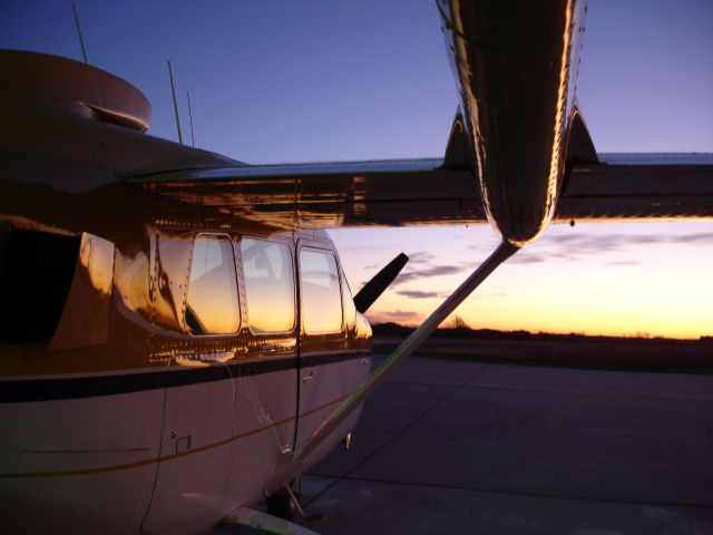 Cessna Super Skymaster (N2469S) - Early Morning Winter 2010 Departure!