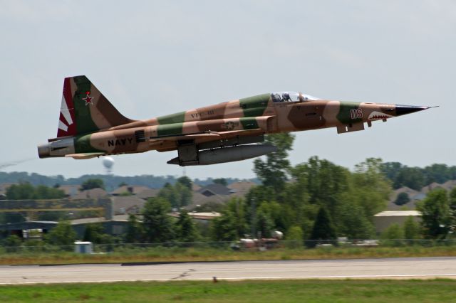 76-1532 — - VFC-111 Sundowners F-5 Tiger