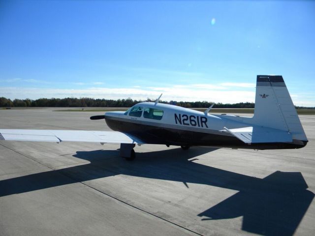 N261R — - On the ramp at Spartanburg Downtown Memorial Airport