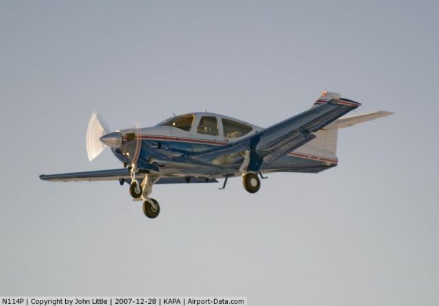 Rockwell Commander 114 (N114P)