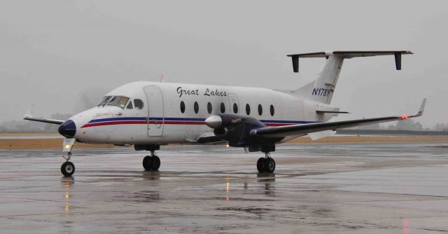 Beechcraft 1900 (N178YV)