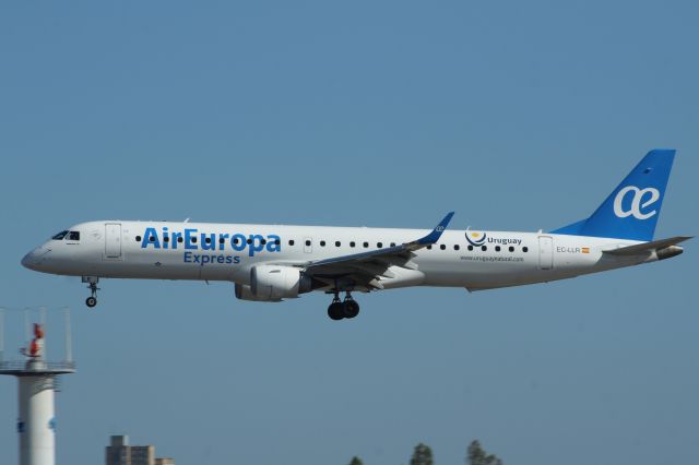 EMBRAER 195 (EC-LLR) - LISBOA 29-09-2019