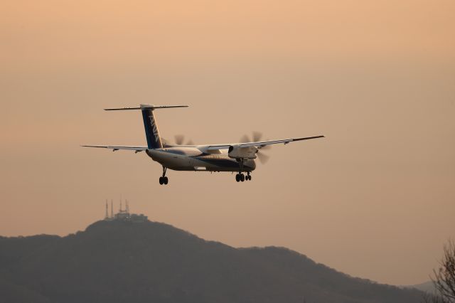 de Havilland Dash 8-400 (JA464A) - April 27th 2021:CTS-HKD.