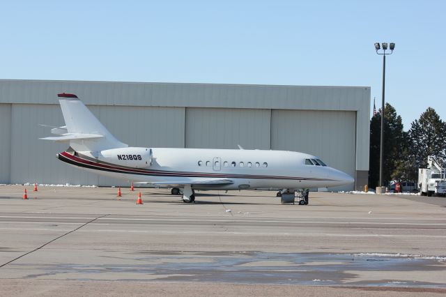 Dassault Falcon 2000 (N218QS)