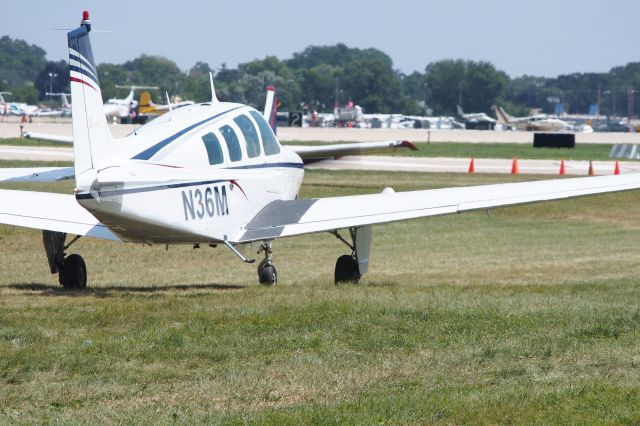 Beechcraft Bonanza (36) (N36M)