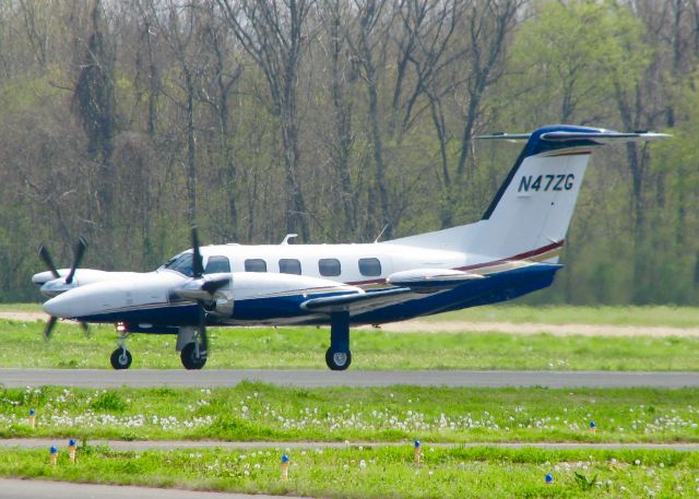 Piper Cheyenne 400 (N47ZG) - At Downtown Shreveport.