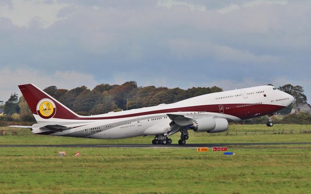 BOEING 747-8 (VQ-BSK) - worldwide aircraft holdings b747-8zv bbj vq-bsk dep shannon for bournemouth 11/10/16.