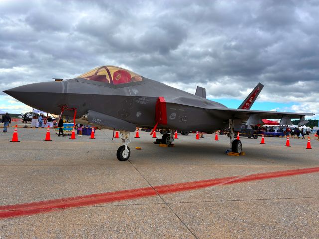 Lockheed F-35C —