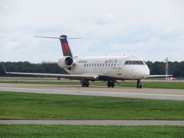 Canadair Regional Jet CRJ-200 (N935SW)