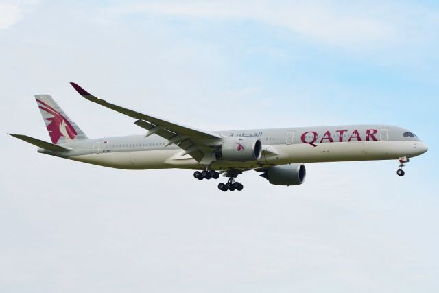 Airbus A350-1000 (A7-ANH)