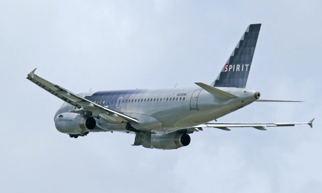 Airbus A319 (N526NK) - Climbout from Rwy 28L.