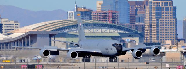 AFR91450 — - phoenix sky harbor international airport 18FEB21