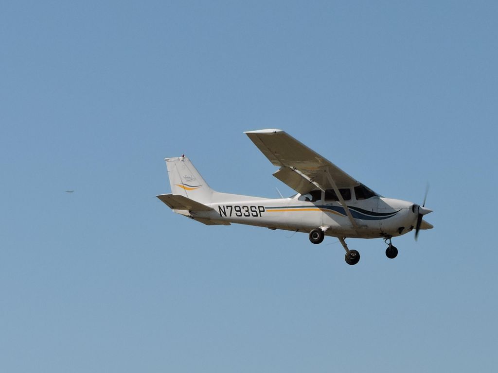 Cessna Skyhawk (N793SP) - Shown here a moment or two from landing is this Cessna Skyhawk in the Summer of 2015.