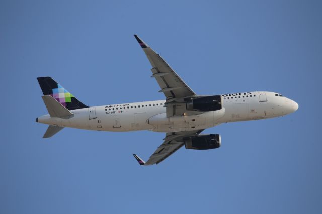 Airbus A320 (XA-VOZ)