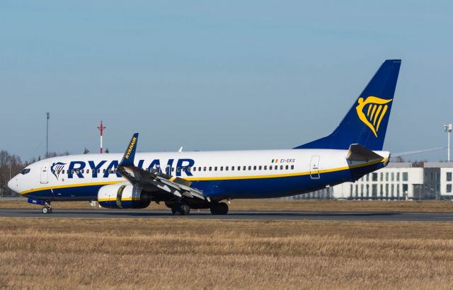 Boeing 737-800 (EI-EKS) - Spotting EPRZ