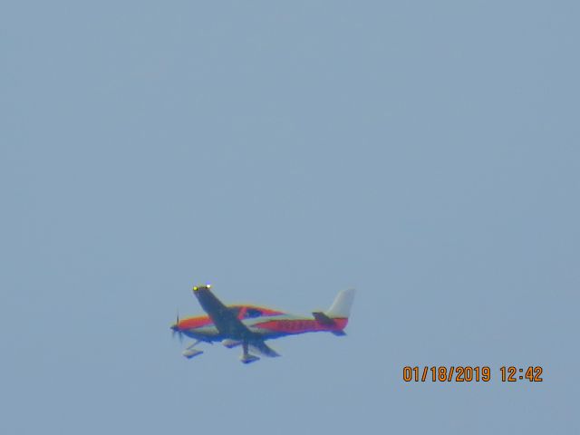 Cirrus SR-22 (N929DR)
