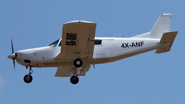 4X-ANF — - 10/07/2020: Piper Cherokee landing upon the only one runway 29 in this airport.