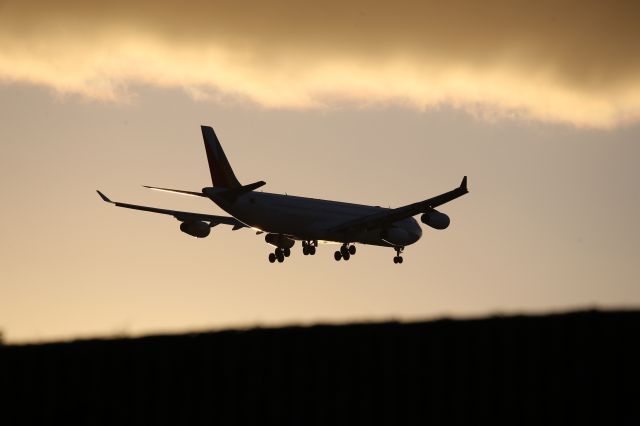 Airbus A340-300 (RP-C3441)