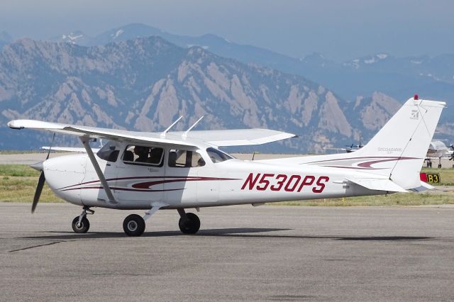 Cessna Skyhawk (N530PS)