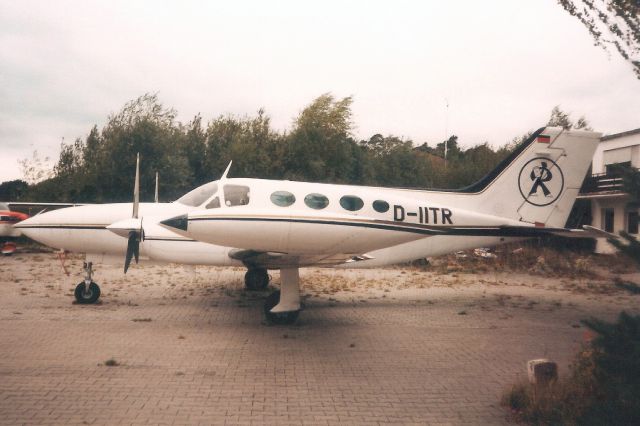 Cessna 421 (D-IITR) - Seen here in Oct-91.