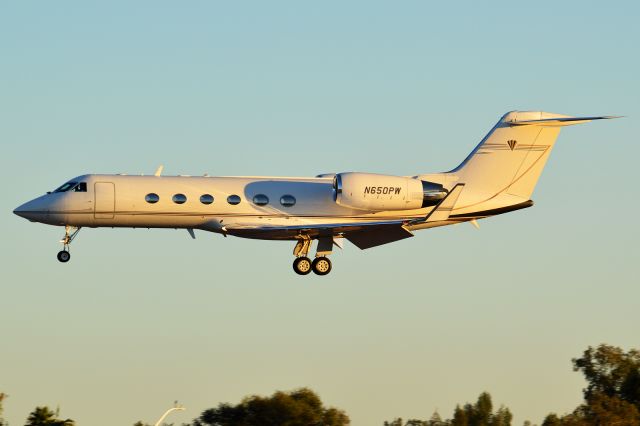 Gulfstream Aerospace Gulfstream IV (N650PW)