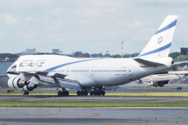 Boeing 747-400 (4X-ELA) - Spoilers out on roll out after arriving from Tel Aviv.