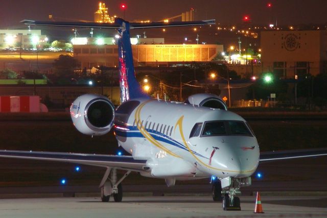 Embraer ERJ-135 (N742SP)