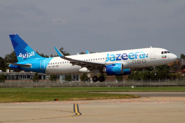 Airbus A320neo (9K-CBE) - On short finals for rwy 09L on 23-Jul-21 operating flight JZR7 from OKBK on its first visit to EGLL.