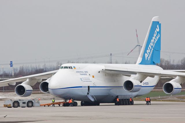 Antonov An-124 Ruslan (UR-82029)