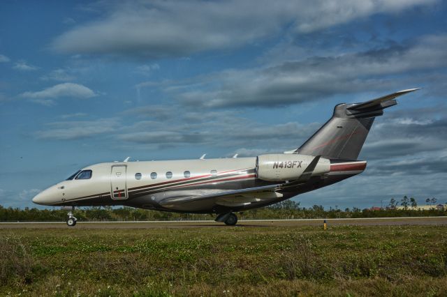 Embraer Legacy 450 (N413FX)