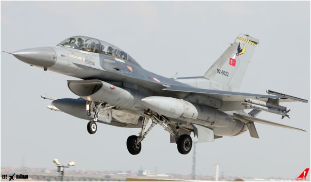 Lockheed F-16 Fighting Falcon (92-0022)