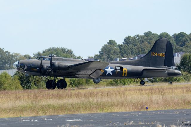 — — - Memphis Belle landing in Olive Branch MS