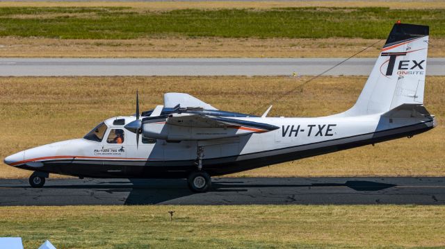 Aero Commander 500 (VH-TXE)