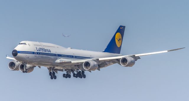 BOEING 747-8 (D-ABYT)