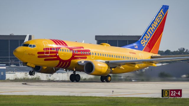 Boeing 737-700 (N781WN) - New Mexico One departing 4br /9/16/17