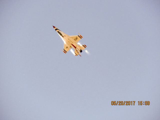 Lockheed F-16 Fighting Falcon (92-3896)