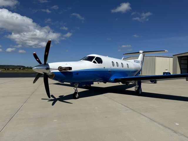 Pilatus PC-12 (N132AS) - Flight level services LLC