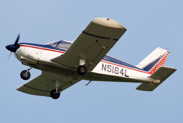 Piper Cherokee (N5184L)