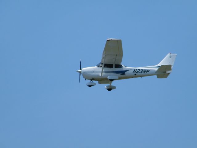 Cessna Skyhawk (N239P) - North Carolina Air Museum Fly-In 6/4/11