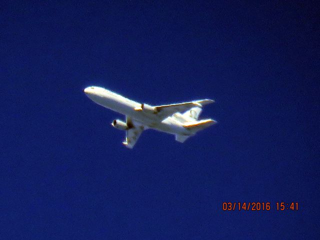 McDonnell Douglas DC-10 (N974VV)