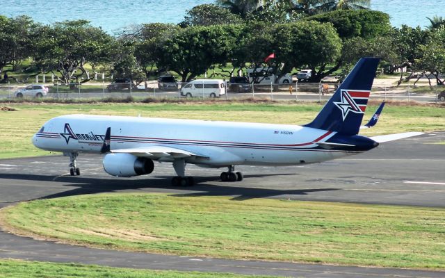 Boeing 757-200 (N192AN)