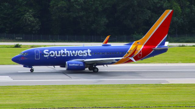 Boeing 737-700 (N953WN)