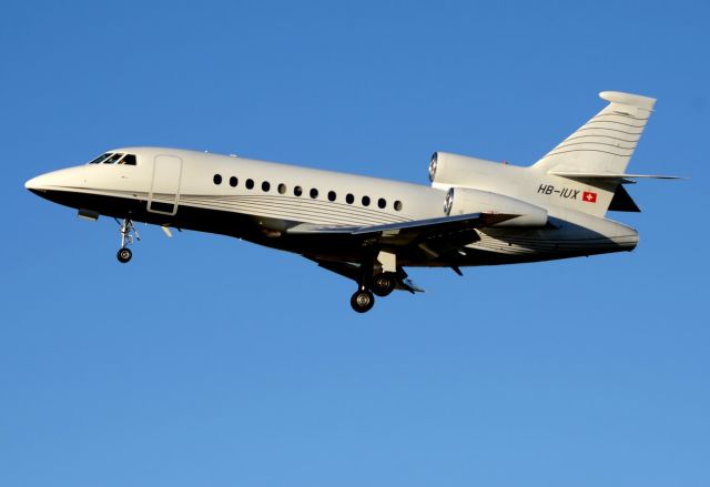 Dassault Falcon 900 (HB-IUX)