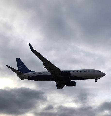 Boeing 737-800 (N624XA) - Runway 1 arrival! 2/23/22.