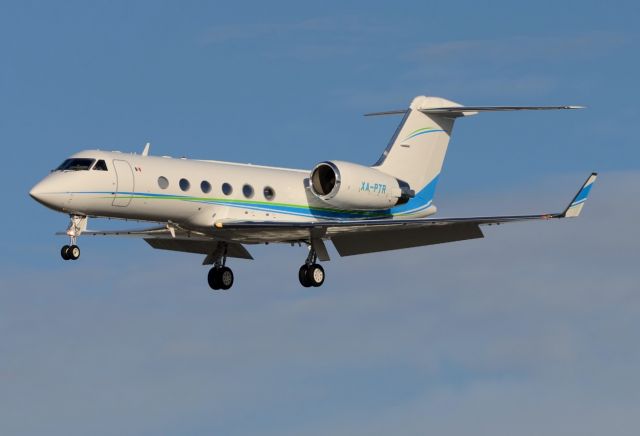 Gulfstream Aerospace Gulfstream IV (XA-PTR)