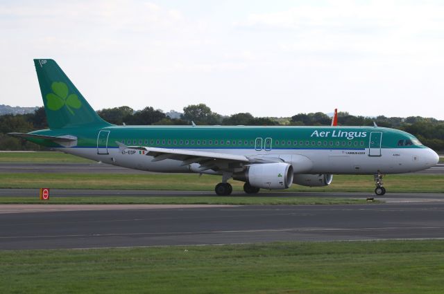 Airbus A320 (EI-EDP)