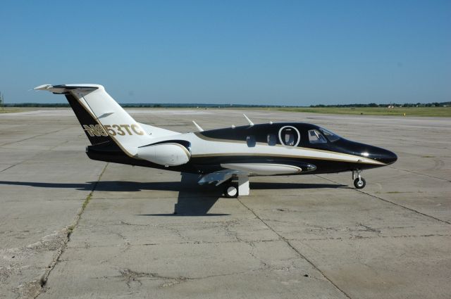 Eclipse 500 (N853TC)